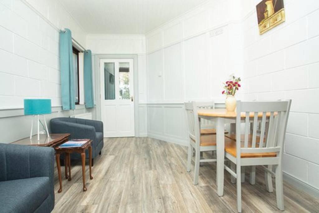 Cargagh Cottage Annacloy ภายนอก รูปภาพ